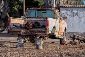 Read more about the article Selling a Junk Car Without a Title: Is It Possible and How to Do It Legally
